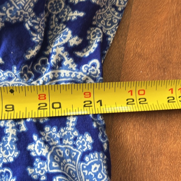 EUC J. Crew blue Paisley cotton blouse. - Picture 12 of 16